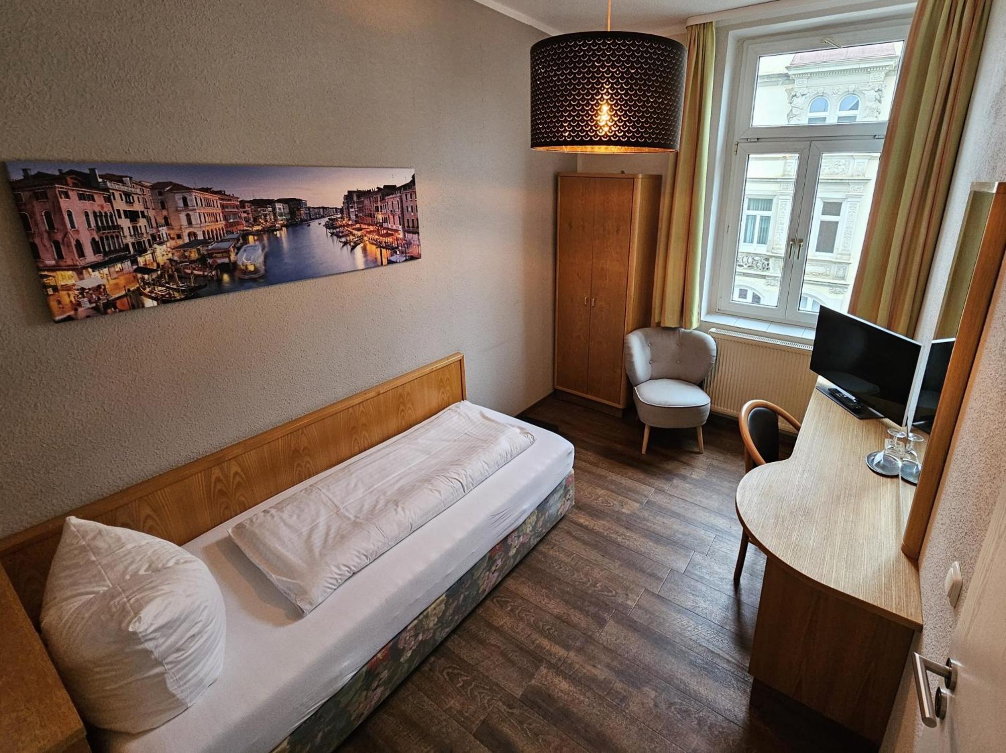 Hotel Friedensbruecke Greiz Luaran gambar
